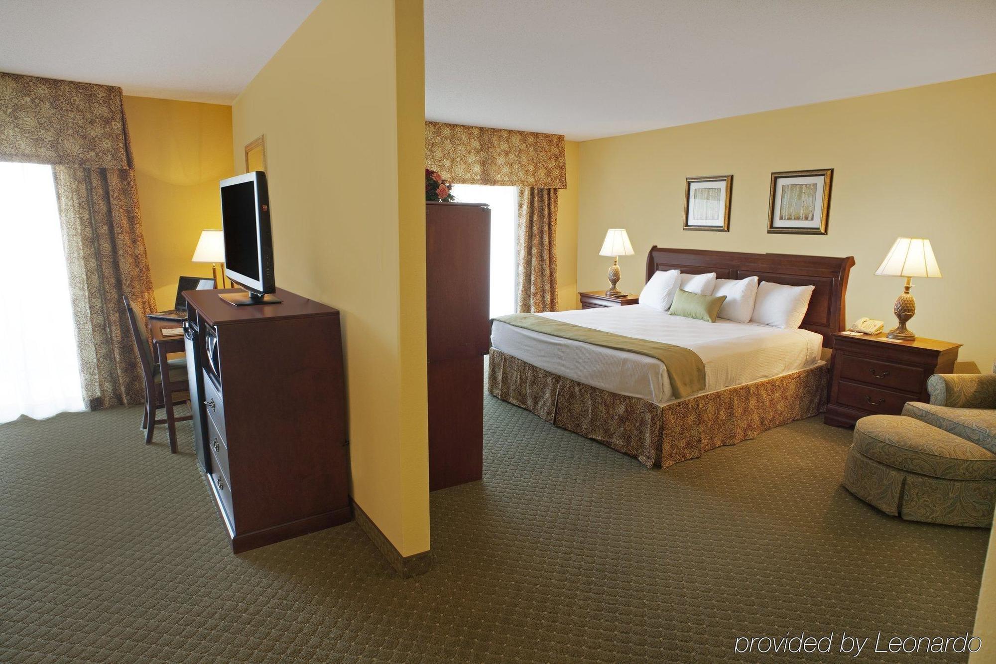 Fredericksburg Hospitality House Hotel Oda fotoğraf