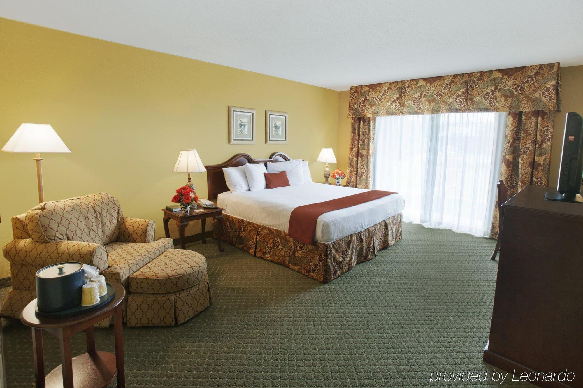 Fredericksburg Hospitality House Hotel Oda fotoğraf